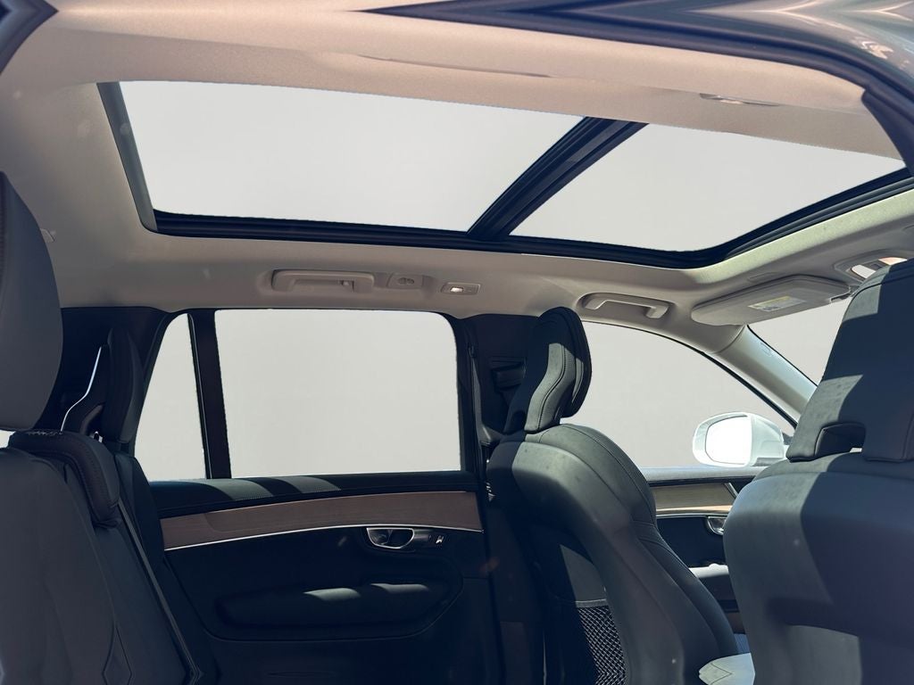 2026 Volvo XC90 Plug-In Hybrid T8 Plus 7 Passenger