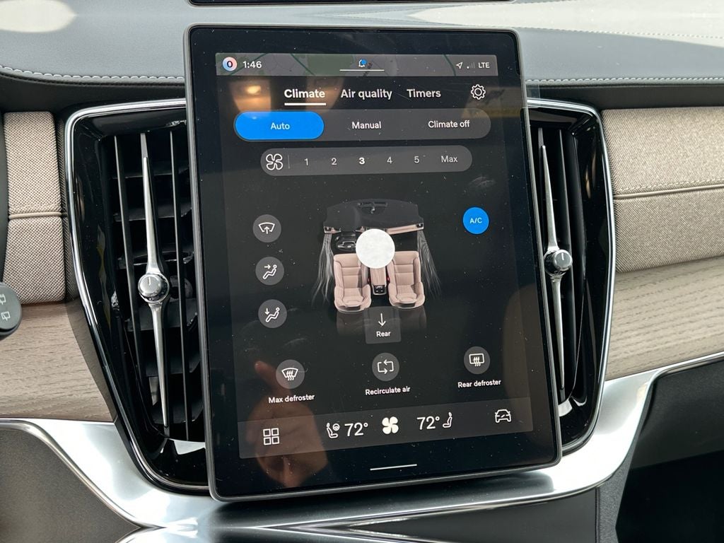 2026 Volvo XC90 Plug-In Hybrid T8 Plus 7 Passenger