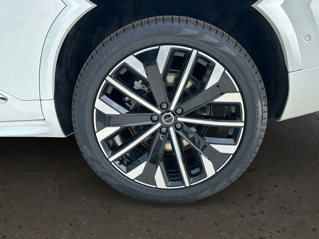 2026 Volvo XC90 Plug-In Hybrid T8 Plus 7 Passenger