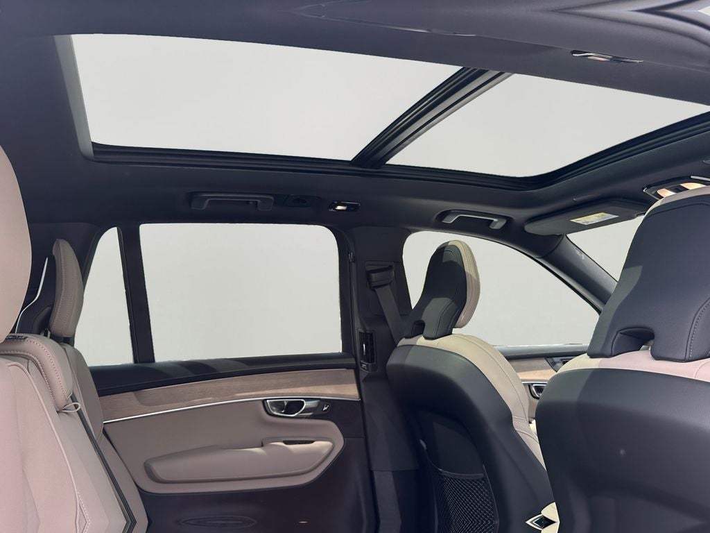 2026 Volvo XC90 Plug-In Hybrid T8 Plus 7 Passenger