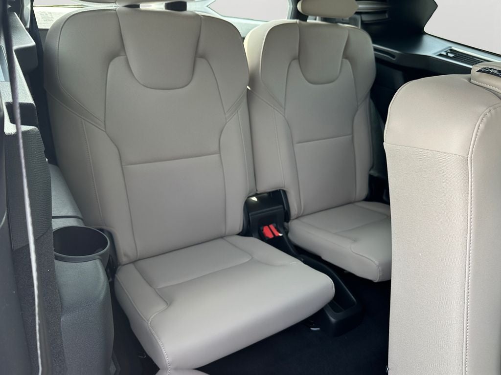 2026 Volvo XC90 Plug-In Hybrid T8 Plus 7 Passenger