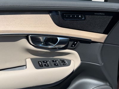 2026 Volvo XC90 Plug-In Hybrid T8 Plus 7 Passenger