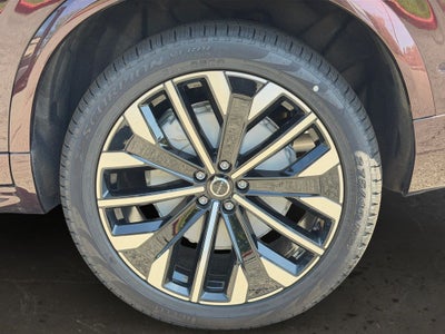 2026 Volvo XC90 Plug-In Hybrid T8 Plus 7 Passenger