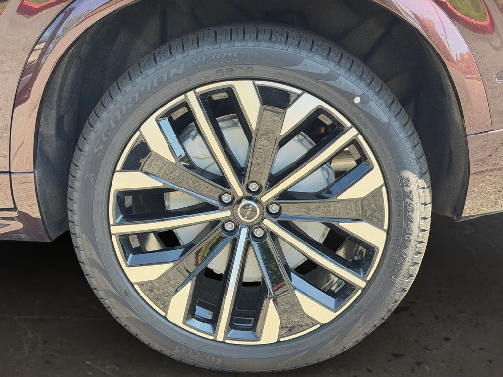 2026 Volvo XC90 Plug-In Hybrid T8 Plus 7 Passenger