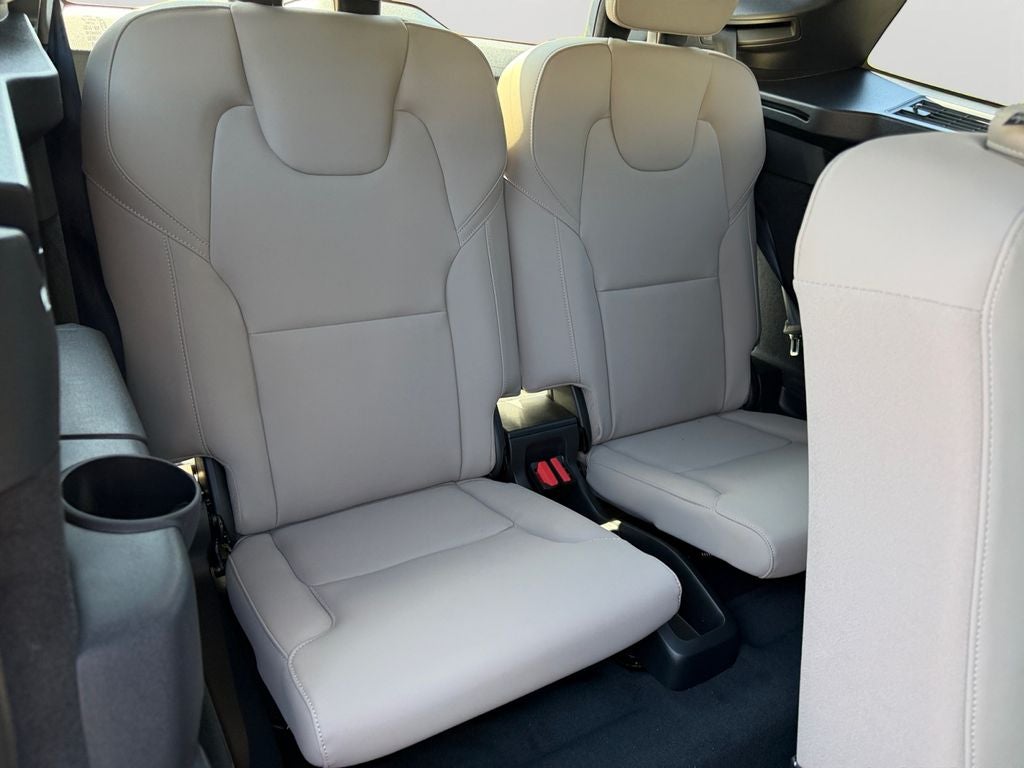 2026 Volvo XC90 Plug-In Hybrid T8 Plus 7 Passenger
