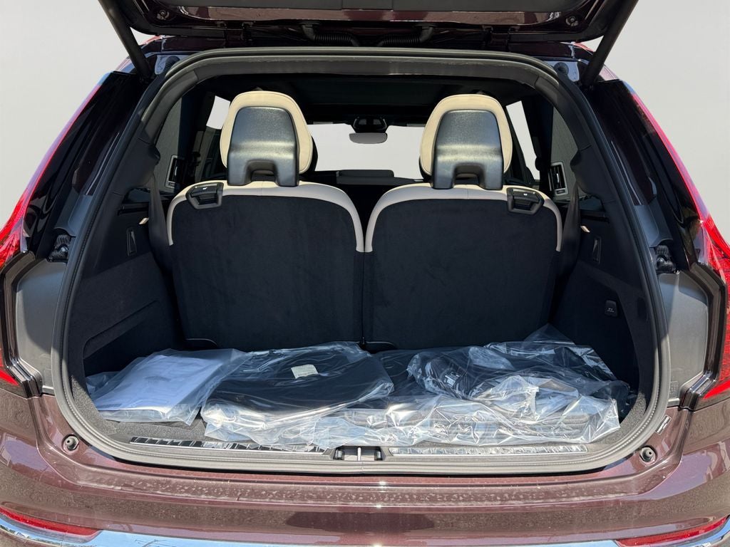 2026 Volvo XC90 Plug-In Hybrid T8 Plus 7 Passenger
