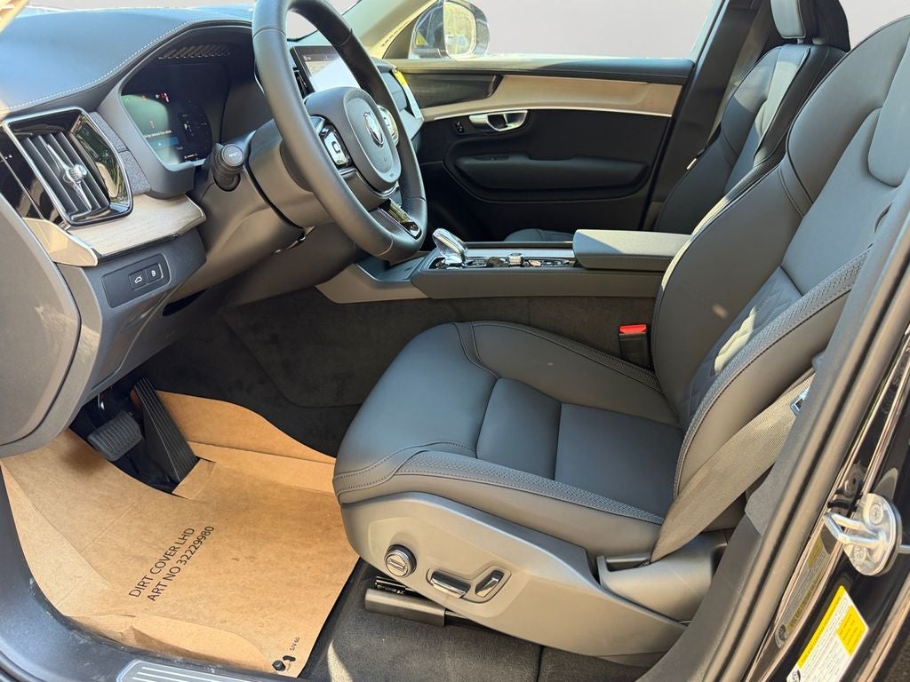 2026 Volvo XC90 Plug-In Hybrid T8 Plus 7 Passenger