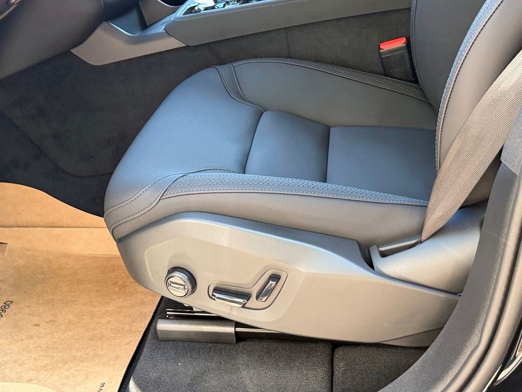 2026 Volvo XC90 Plug-In Hybrid T8 Plus 7 Passenger