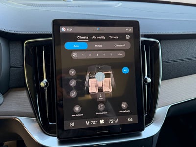 2026 Volvo XC90 Plug-In Hybrid T8 Plus 7 Passenger