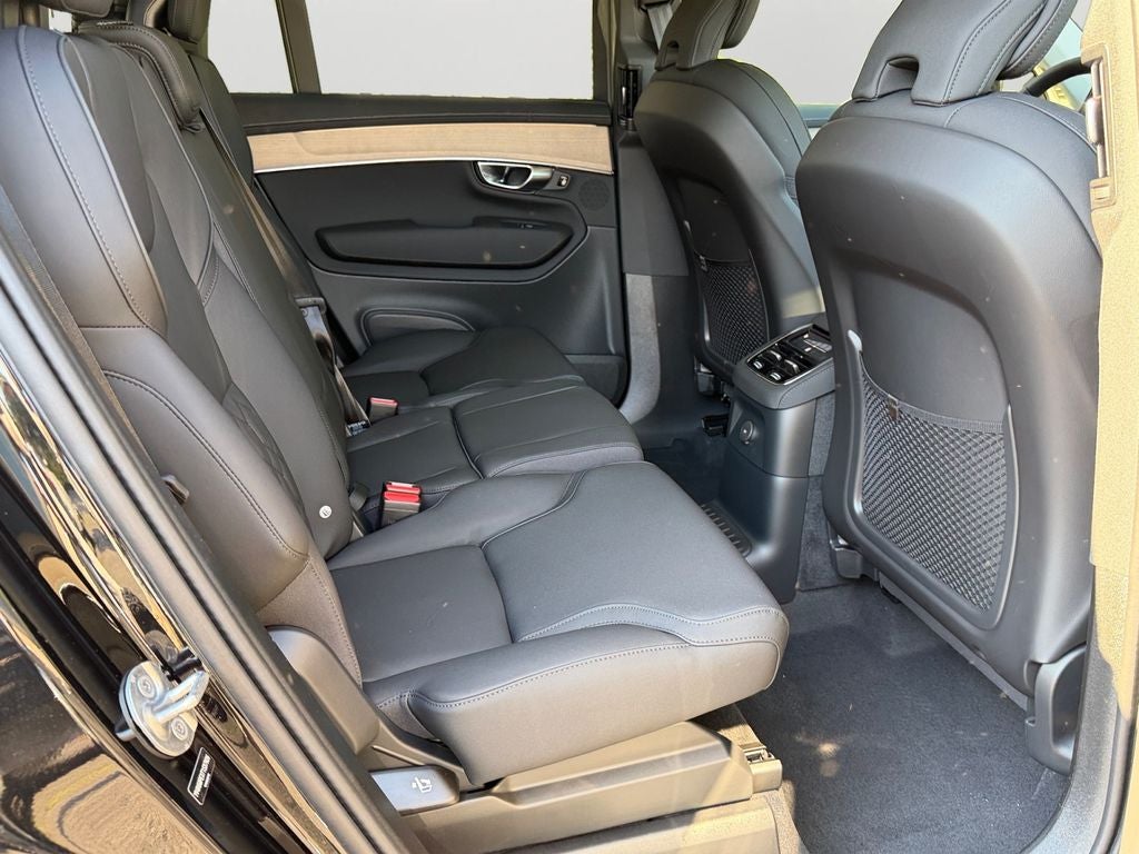 2026 Volvo XC90 Plug-In Hybrid T8 Plus 7 Passenger