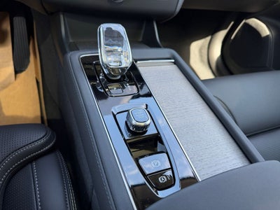 2026 Volvo XC90 Plug-In Hybrid T8 Ultra 7 Passenger