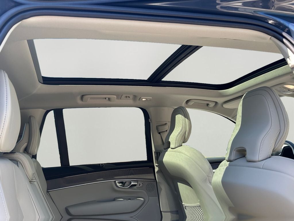 2026 Volvo XC90 Plug-In Hybrid T8 Ultra 7 Passenger