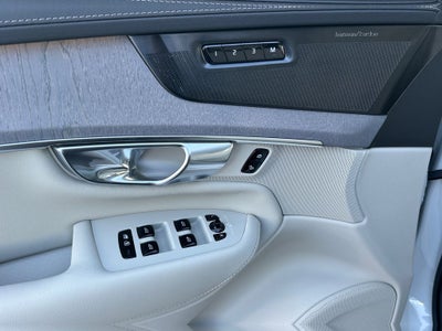 2026 Volvo XC90 Plug-In Hybrid T8 Ultra