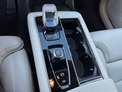 2026 Volvo XC90 Plug-In Hybrid T8 Ultra