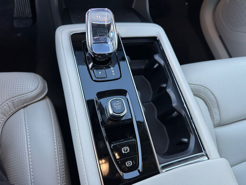 2026 Volvo XC90 Plug-In Hybrid T8 Ultra