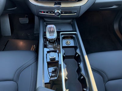 2026 Volvo XC60 Plug-In Hybrid T8 Plus