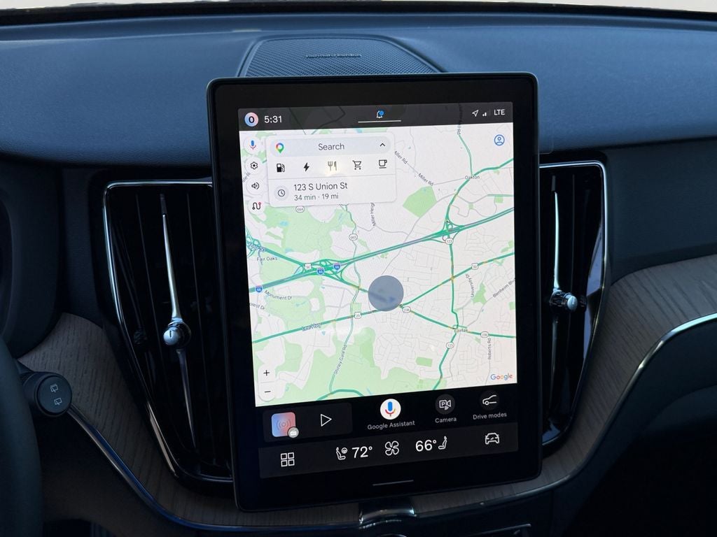 2026 Volvo XC60 Plug-In Hybrid T8 Plus