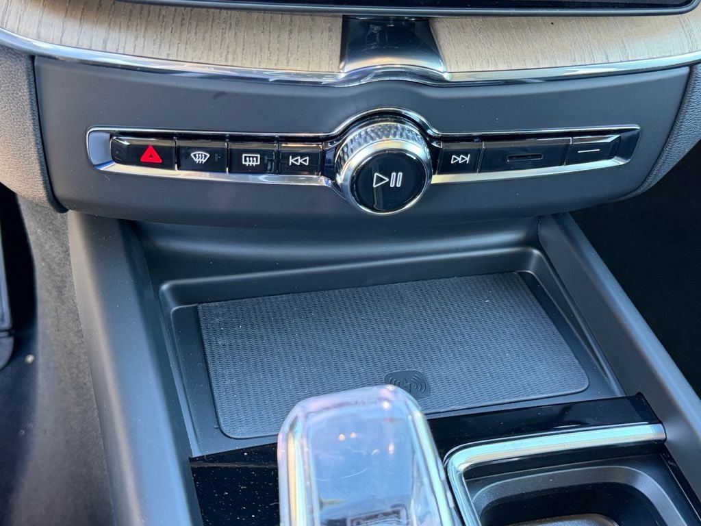 2026 Volvo XC60 Plug-In Hybrid T8 Plus