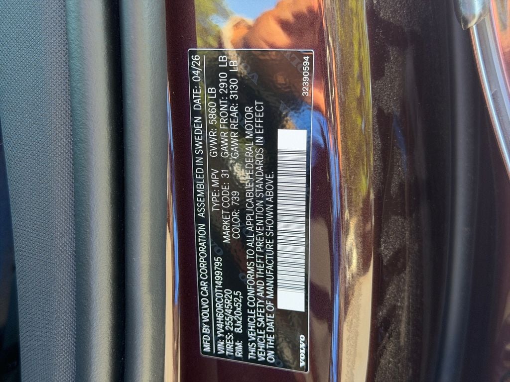 2026 Volvo XC60 Plug-In Hybrid T8 Plus