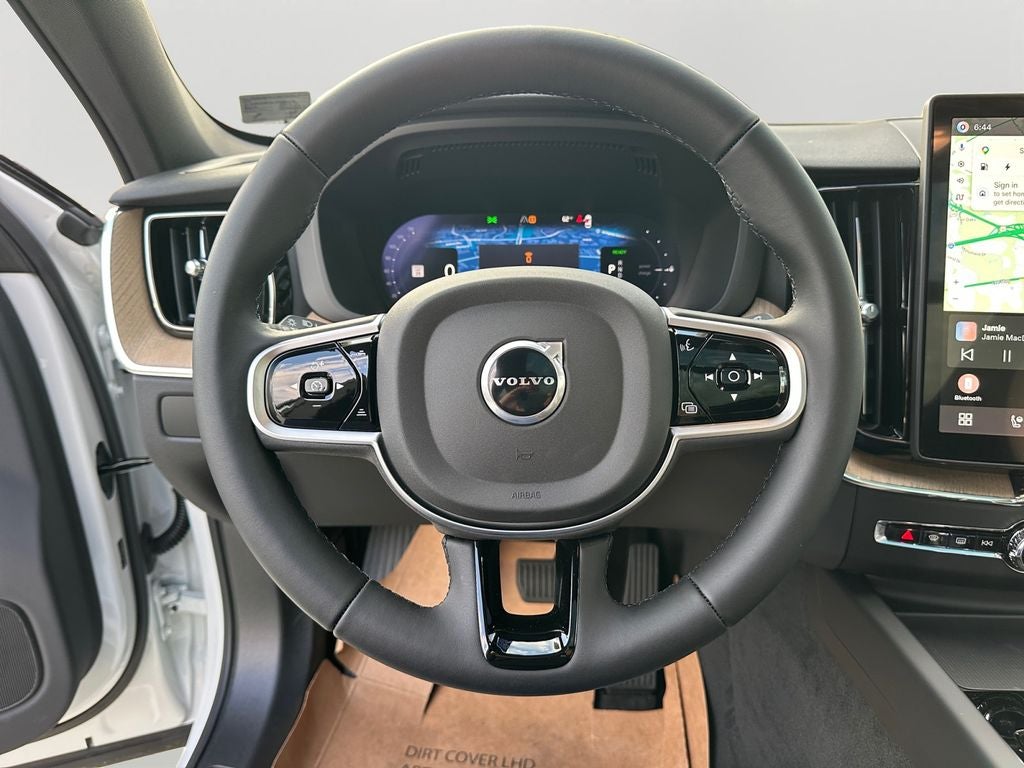 2026 Volvo XC60 Plug-In Hybrid T8 Plus