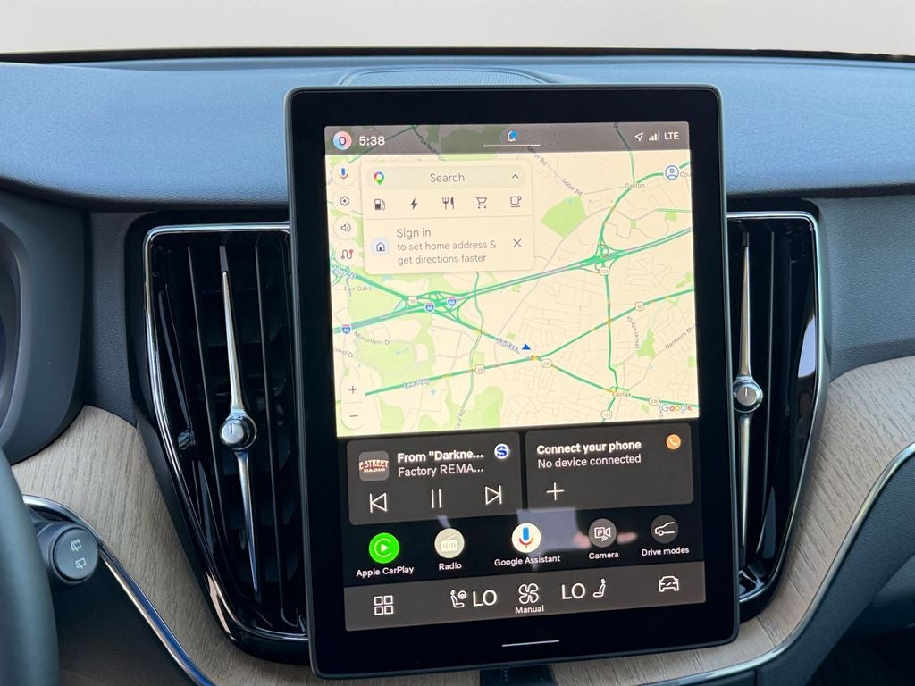 2026 Volvo XC60 Plug-In Hybrid T8 Plus