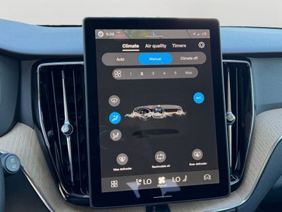 2026 Volvo XC60 Plug-In Hybrid T8 Plus