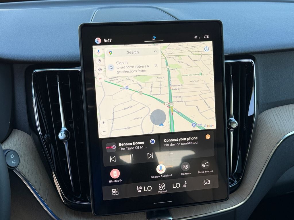 2026 Volvo XC60 Plug-In Hybrid T8 Plus