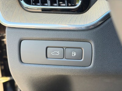2026 Volvo XC60 Plug-In Hybrid T8 Plus