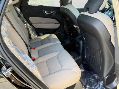 2026 Volvo XC60 Plug-In Hybrid T8 Plus