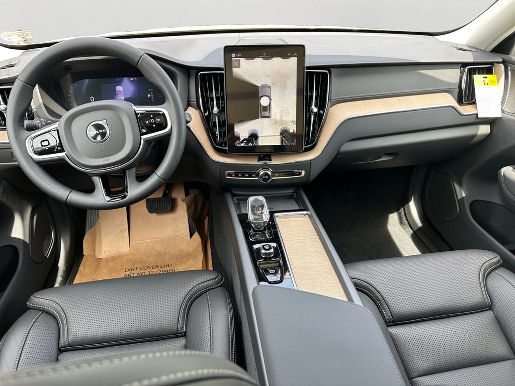 2026 Volvo XC60 Plug-In Hybrid T8 Ultra