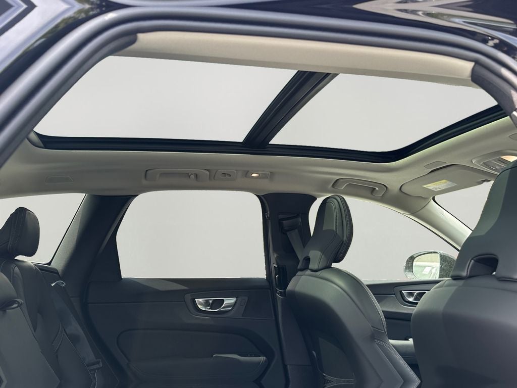 2026 Volvo XC60 Plug-In Hybrid T8 Ultra