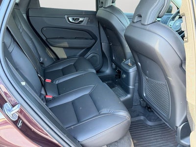 2026 Volvo XC60 Plug-In Hybrid T8 Ultra