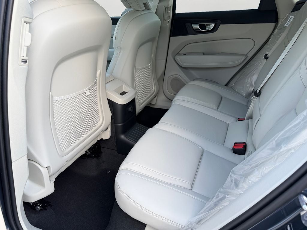 2026 Volvo XC60 Plug-In Hybrid T8 Ultra