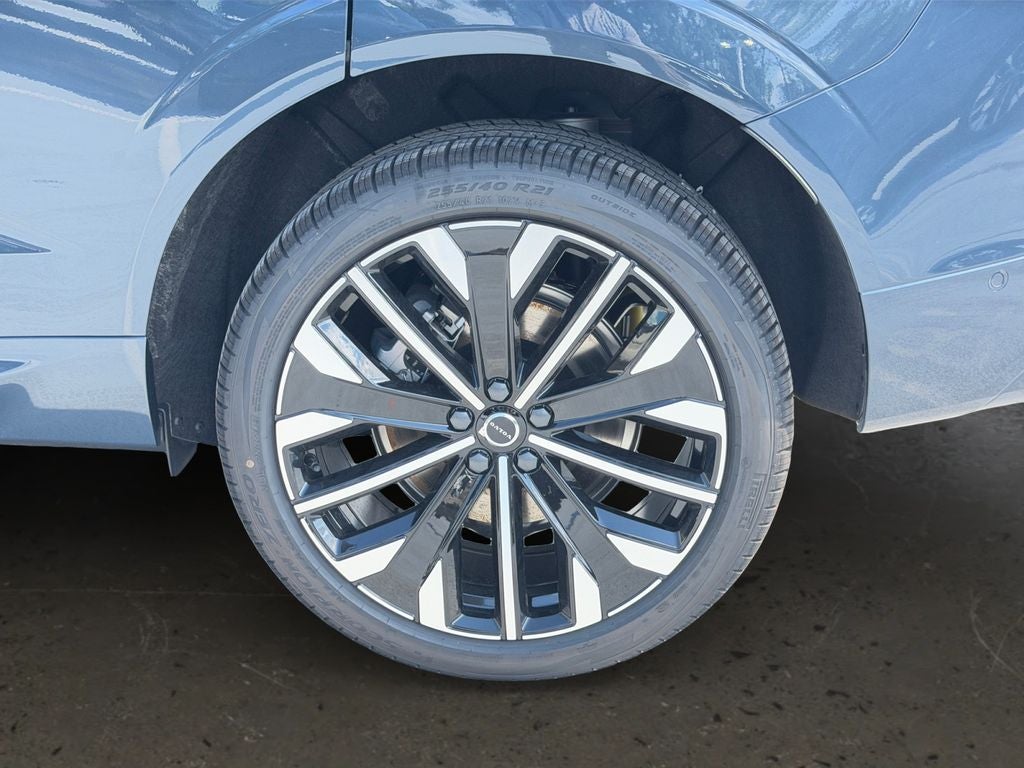 2026 Volvo XC60 Plug-In Hybrid T8 Ultra