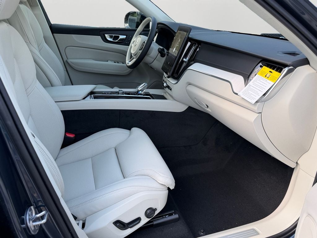 2026 Volvo XC60 Plug-In Hybrid T8 Ultra