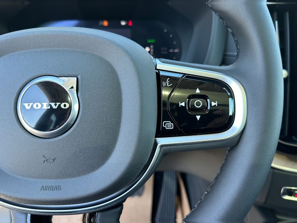 2026 Volvo XC60 Plug-In Hybrid T8 Ultra