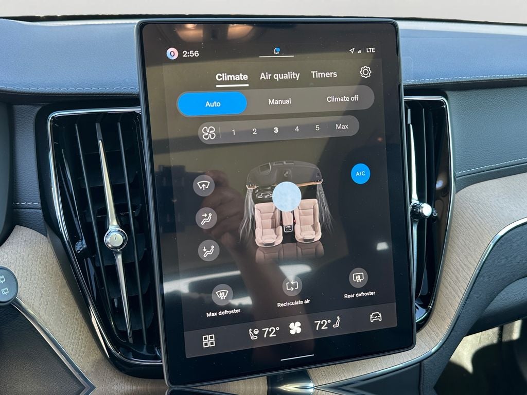 2026 Volvo XC60 Plug-In Hybrid T8 Ultra