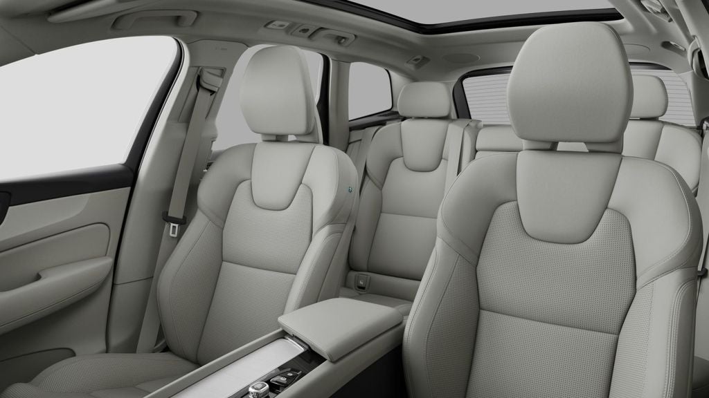 2026 Volvo XC60 Plug-In Hybrid T8 Ultra