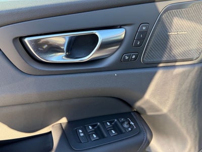 2026 Volvo XC60 Plug-In Hybrid T8 Ultra