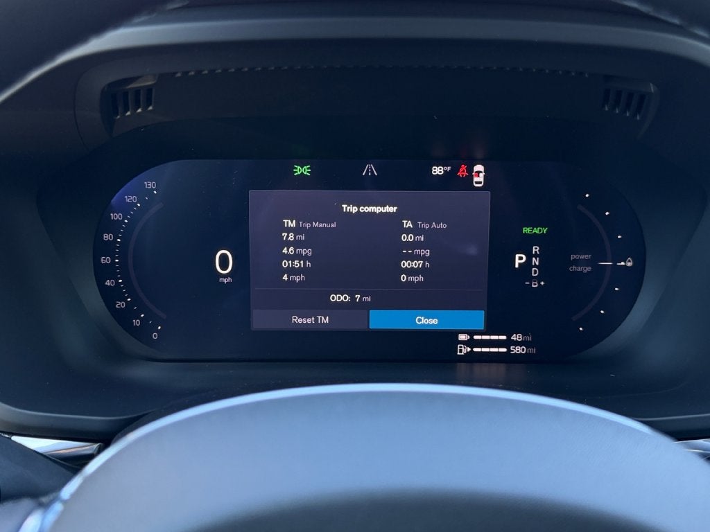 2027 Volvo XC60 Plug-In Hybrid T8 Ultra Black Edition