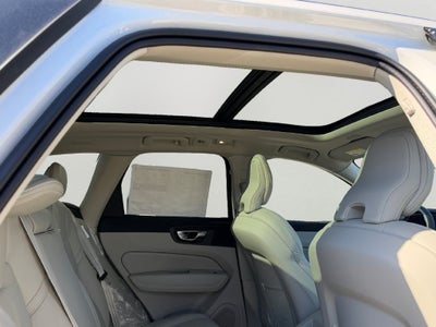 2027 Volvo XC60 Plug-In Hybrid T8 Ultra