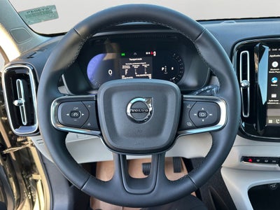 2026 Volvo XC40 B5 Plus