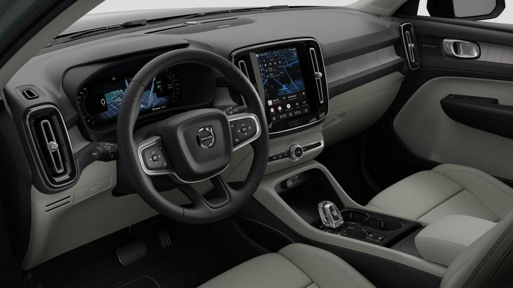 2026 Volvo XC40 B5 Plus
