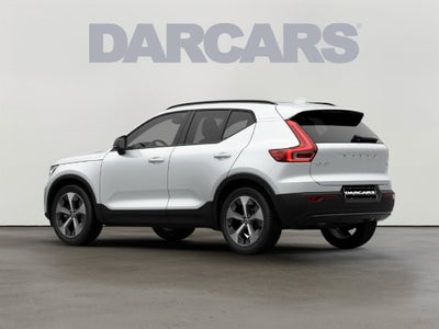 2026 Volvo XC40 B5 Plus