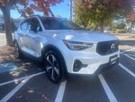 2025 Volvo XC40 B5 Plus Dark Theme