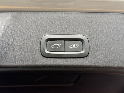 2025 Volvo XC40 B5 Plus Dark Theme Volvo Certified
