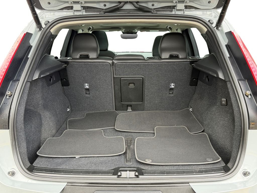 2025 Volvo XC40 B5 Plus Dark Theme Volvo Certified