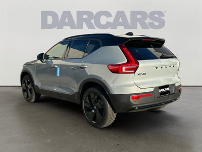 2026 Volvo XC40 B5 Ultra Black Edition