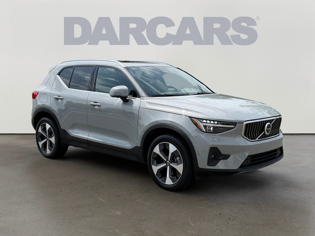 2025 Volvo XC40 B5 Plus Bright Theme Volvo Certified