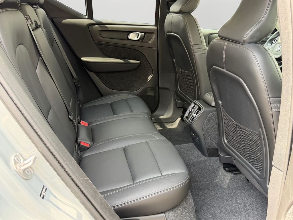 2025 Volvo XC40 B5 Plus Bright Theme Volvo Certified